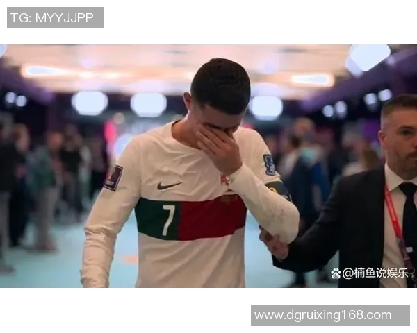 球星因失利泪洒赛场瞬间 揭示背后不为人知的压力与情感